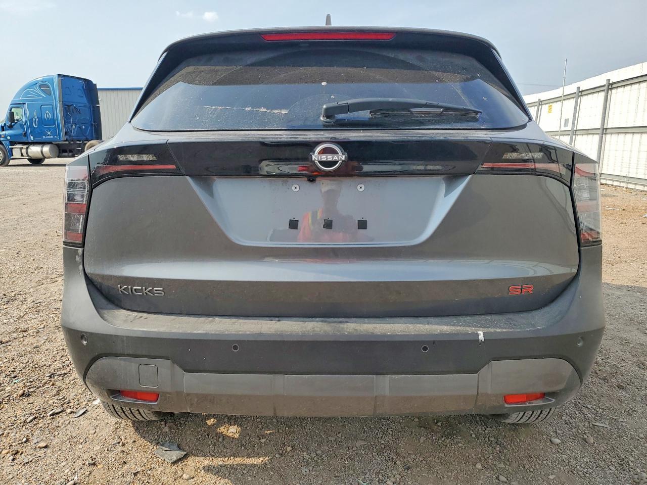 2025 Nissan Kicks Sr - Фото 6