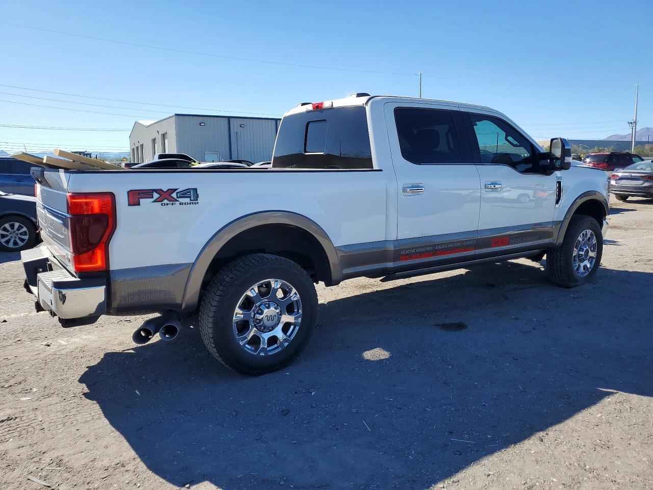 2020 Ford F250 Super Duty - Фото 3