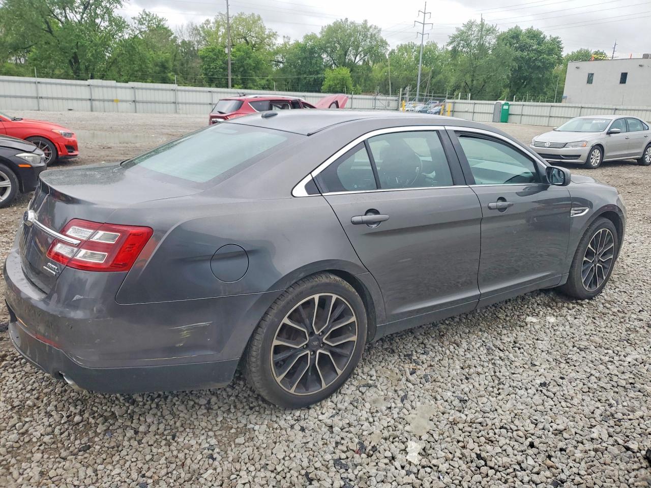 2017 Ford Taurus Sel - Image 3