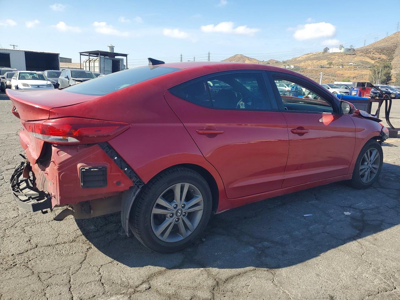 2017 Hyundai Elantra Se - Image 3
