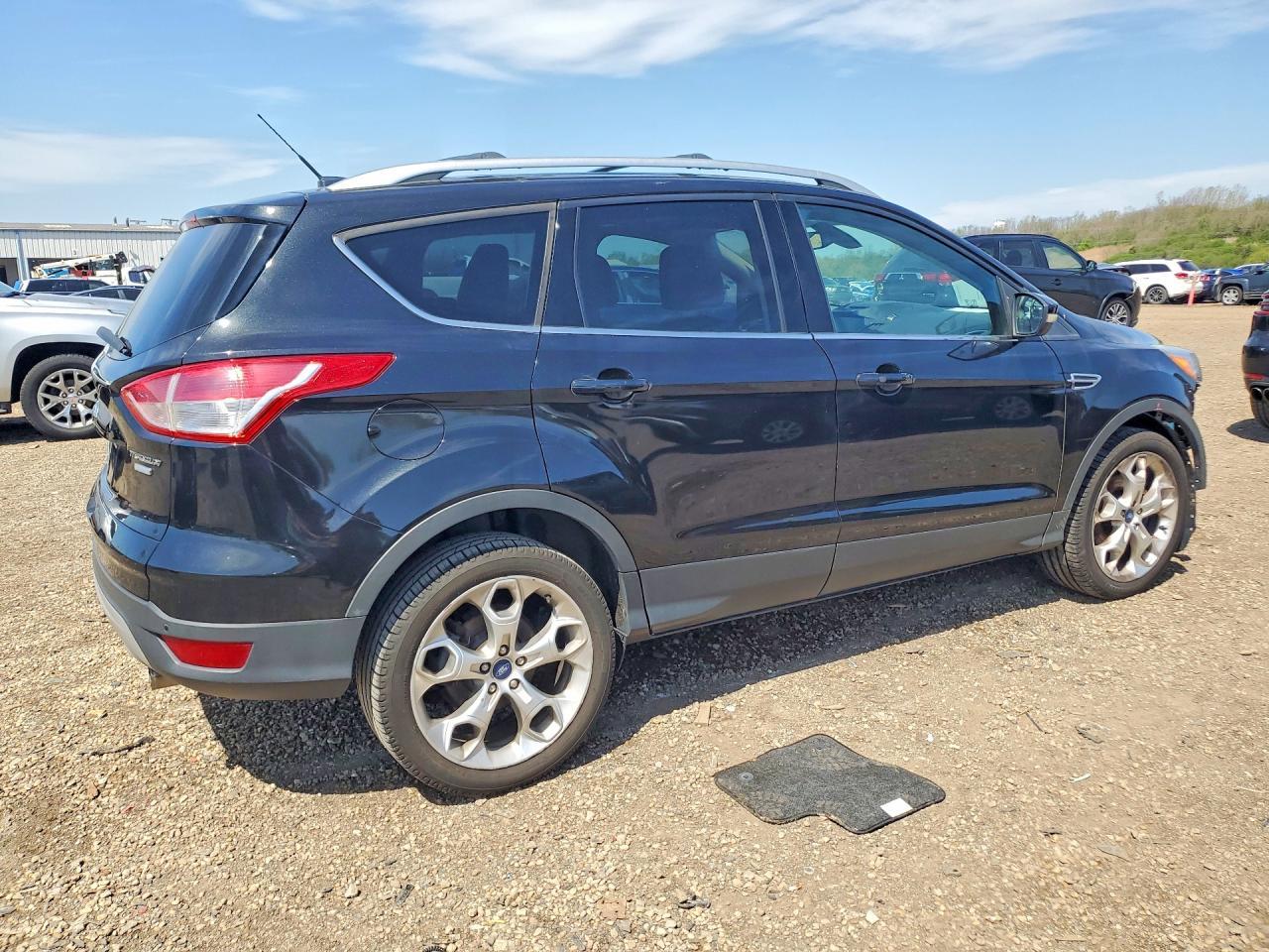 2013 Ford Escape Titanium - Image 3