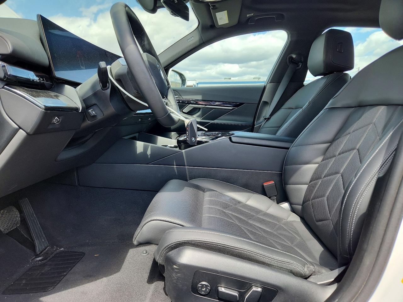2024 BMW I5 Edrive 40 - Image 7