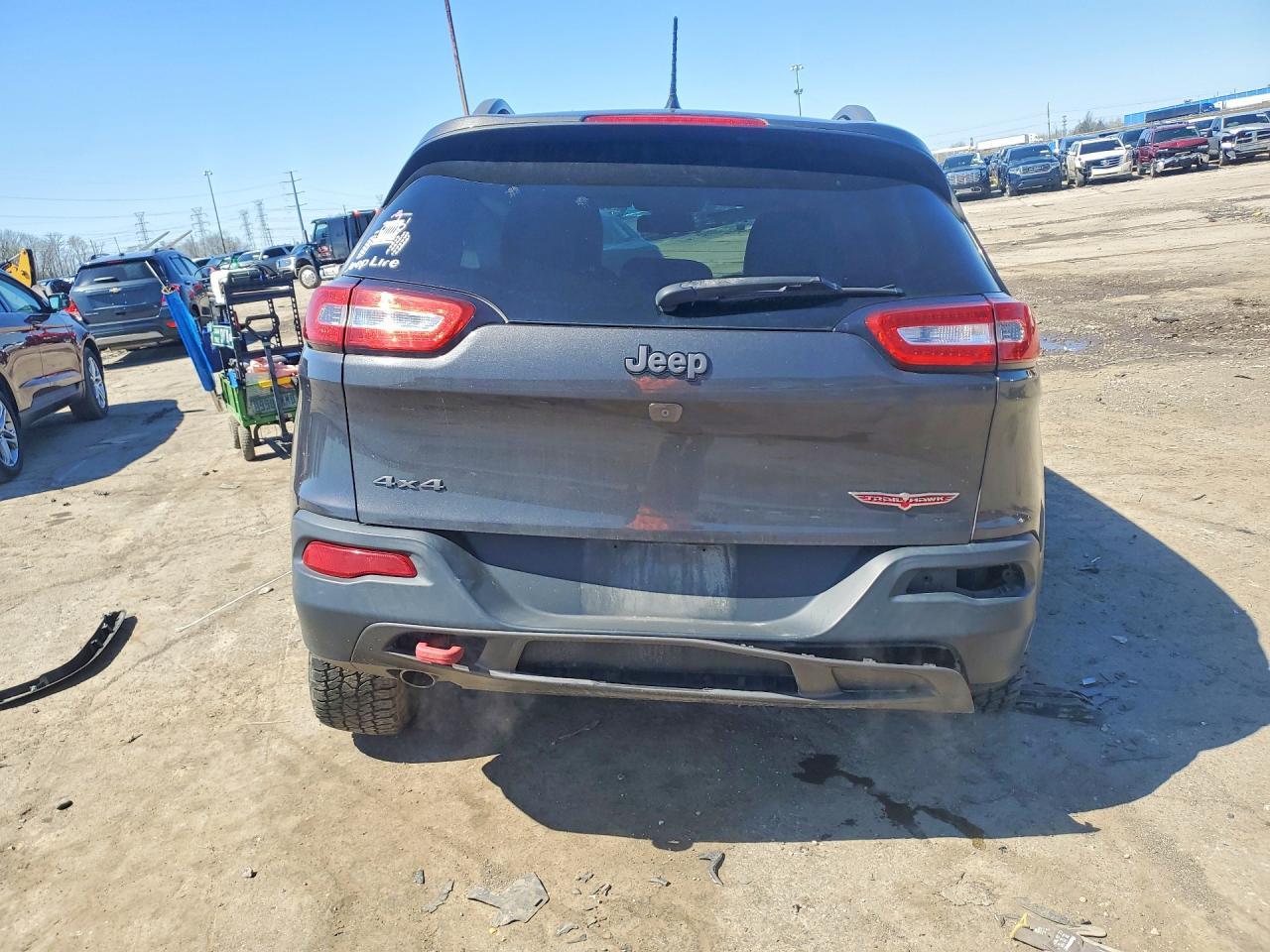 2014 Jeep Cherokee Trailhawk - Image 6