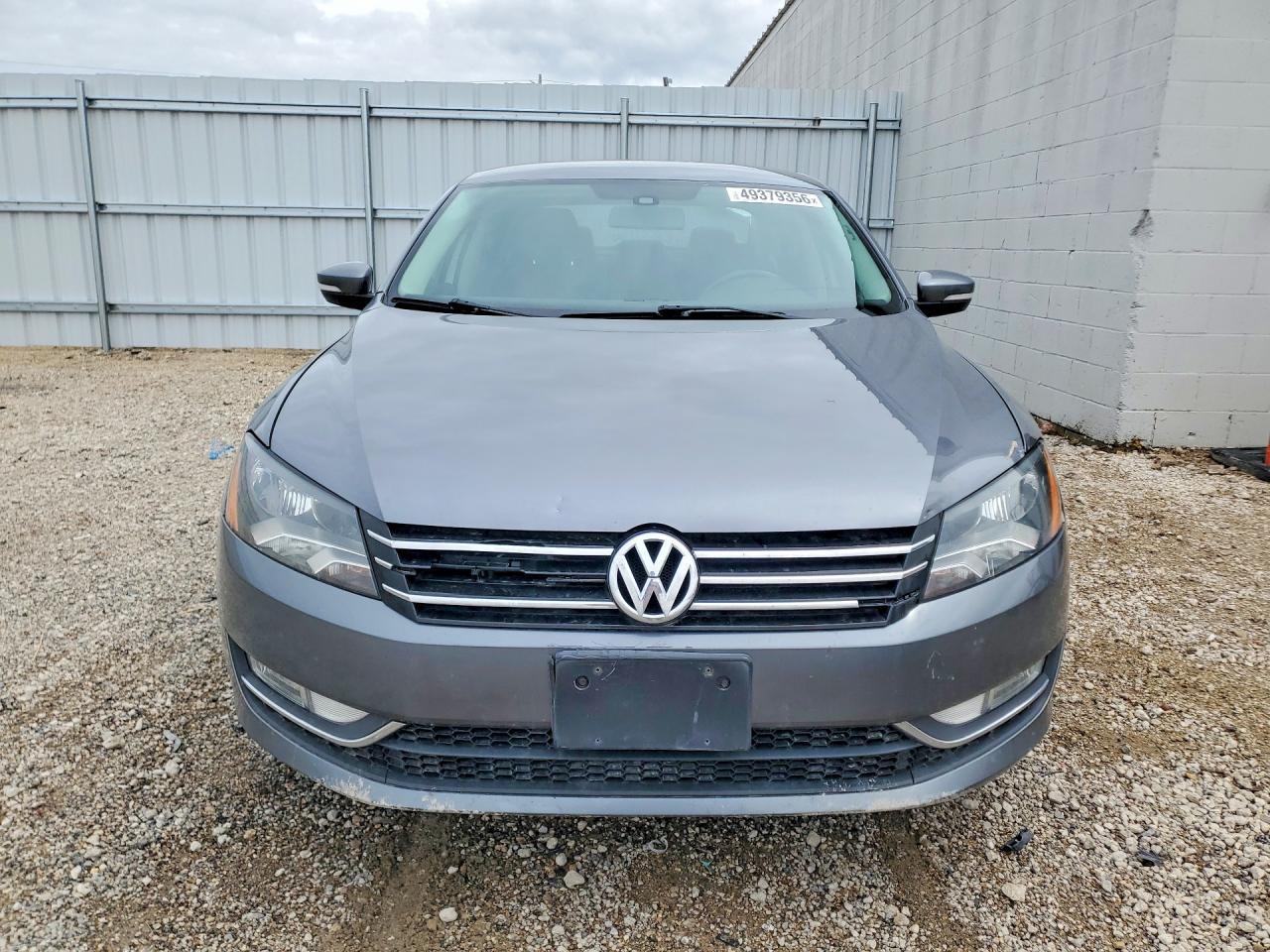 2015 Volkswagen Passat S - Фото 5
