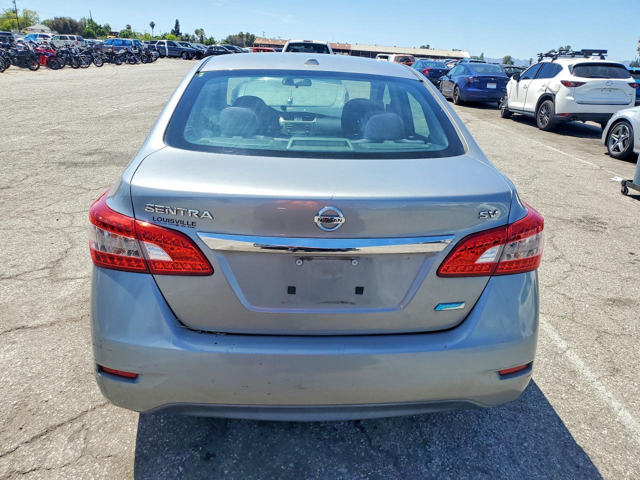 2013 Nissan Sentra S - Image 6