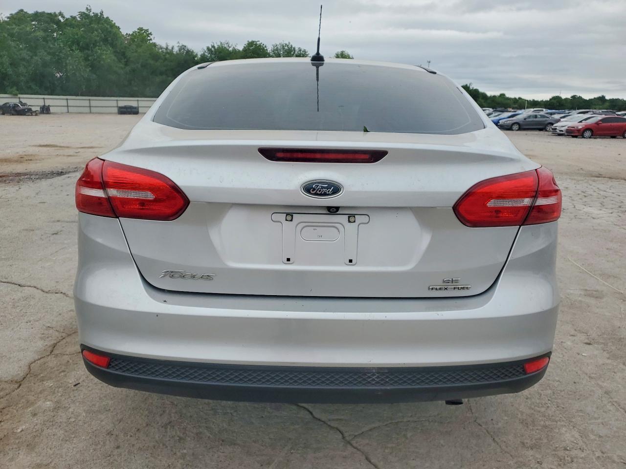 2015 Ford Focus Se - Фото 6