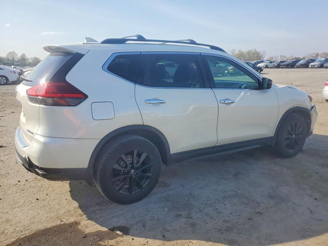 2017 Nissan Rogue Sv - Фото 3