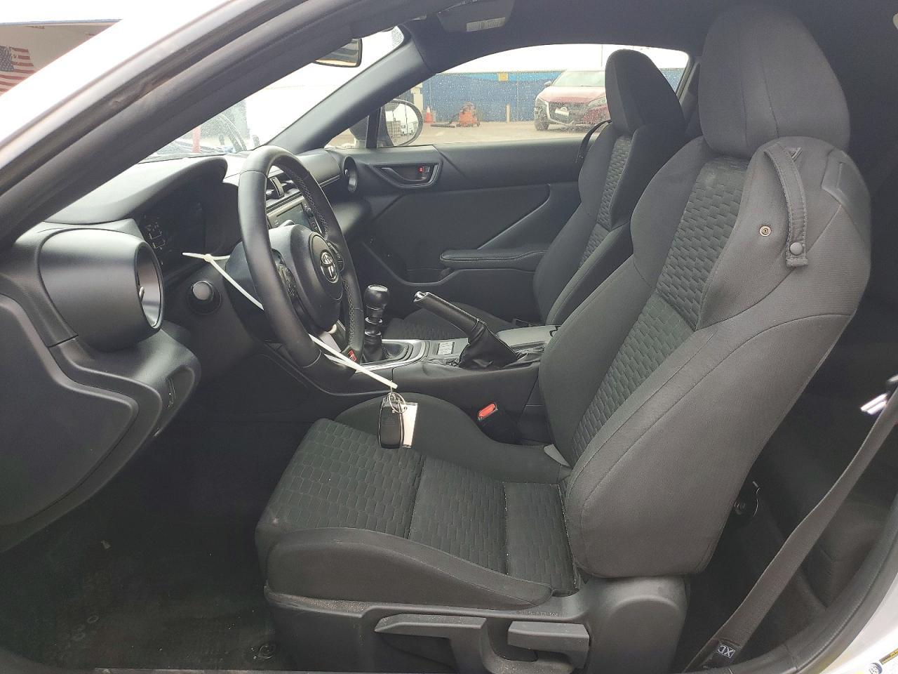 2024 Toyota Gr86 Base - Фото 7