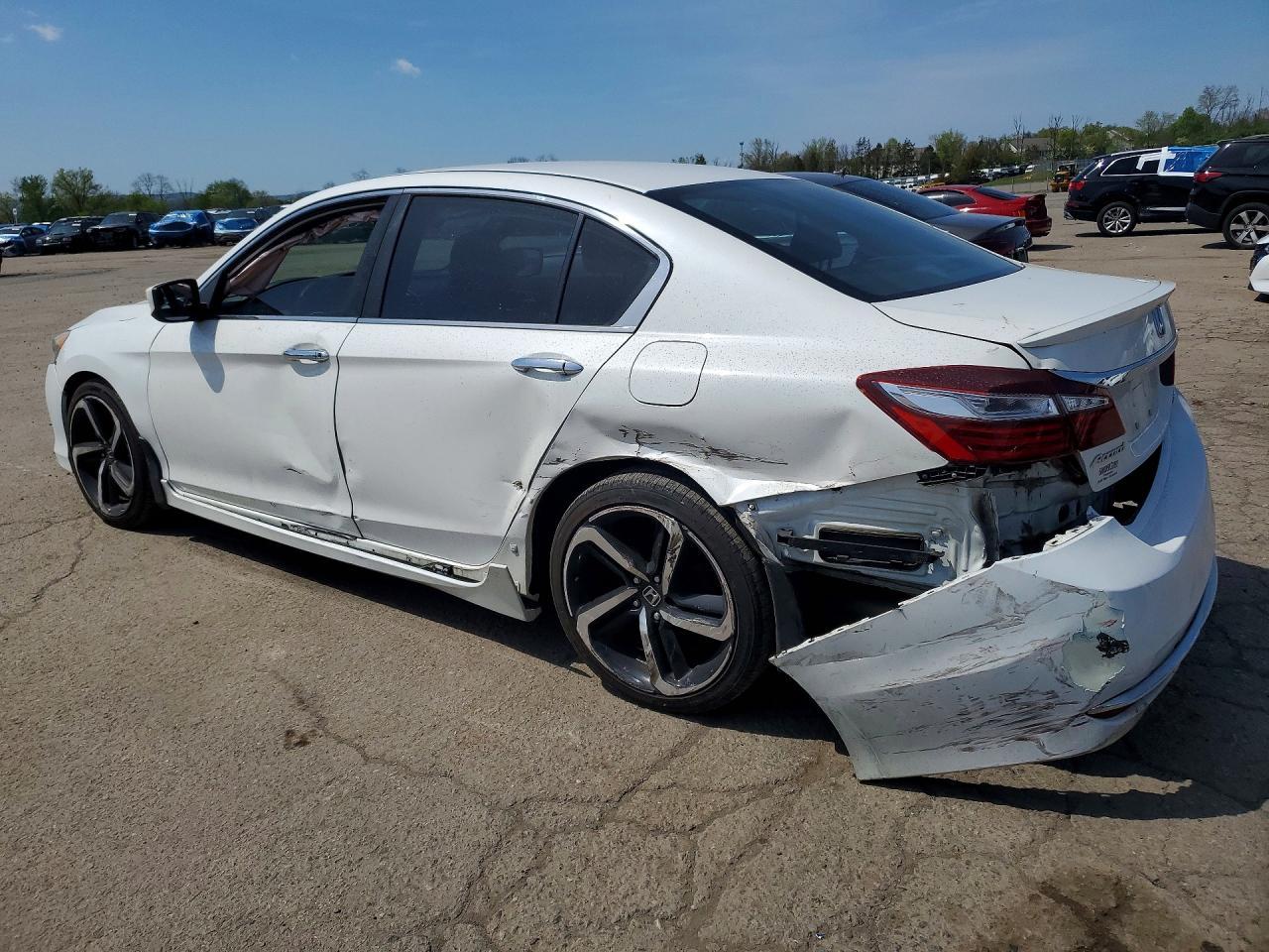 2017 Honda Accord Sport Special Edition - Фото 2