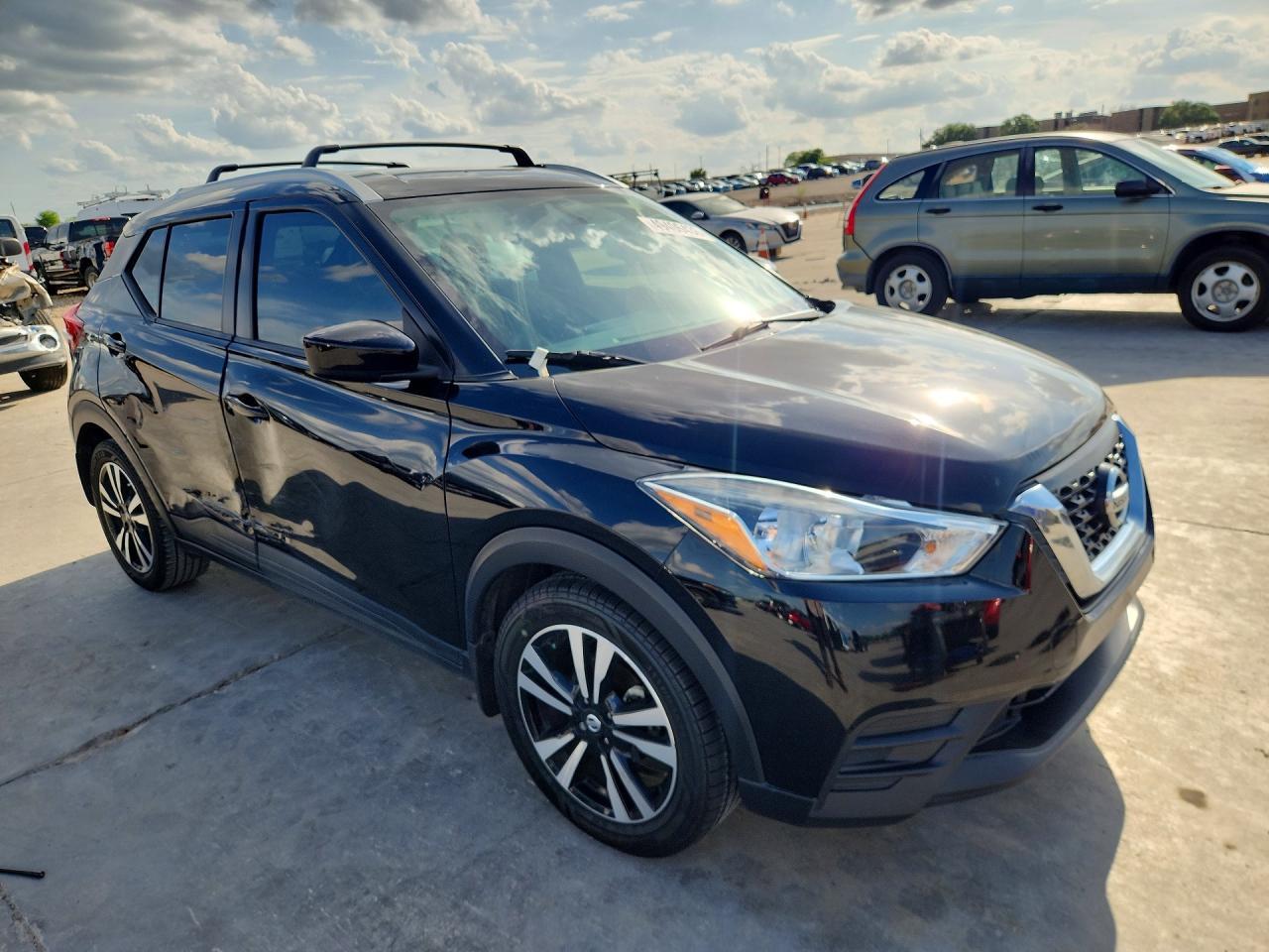 2018 Nissan Kicks Sv - Image 4