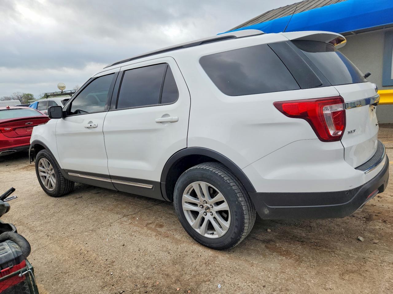 2018 Ford Explorer Xlt - Фото 2