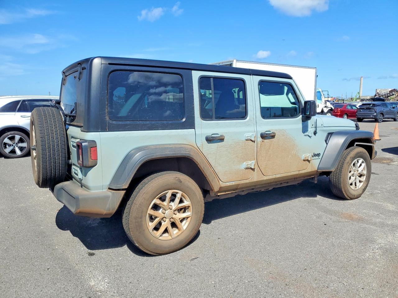 2023 Jeep Wrangler Sport - Фото 3