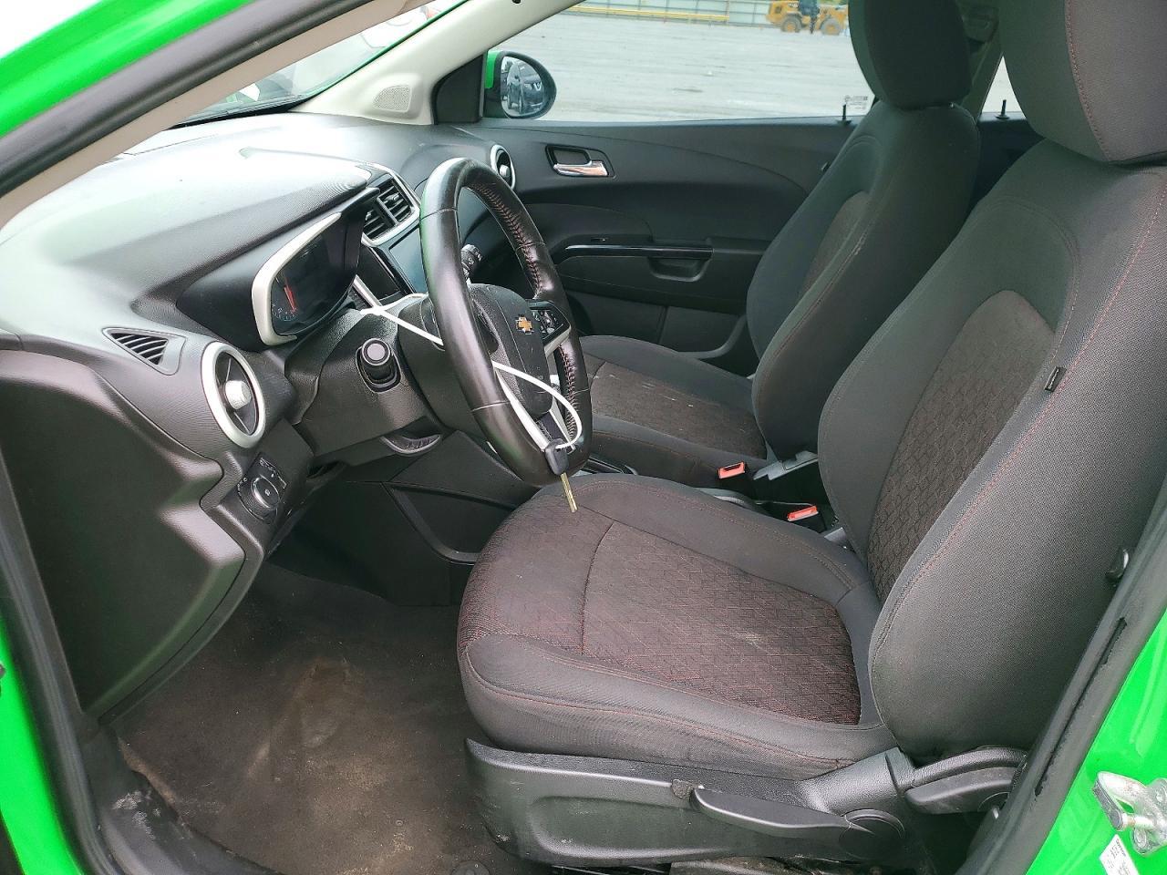 2017 Chevrolet Sonic Lt - Image 7