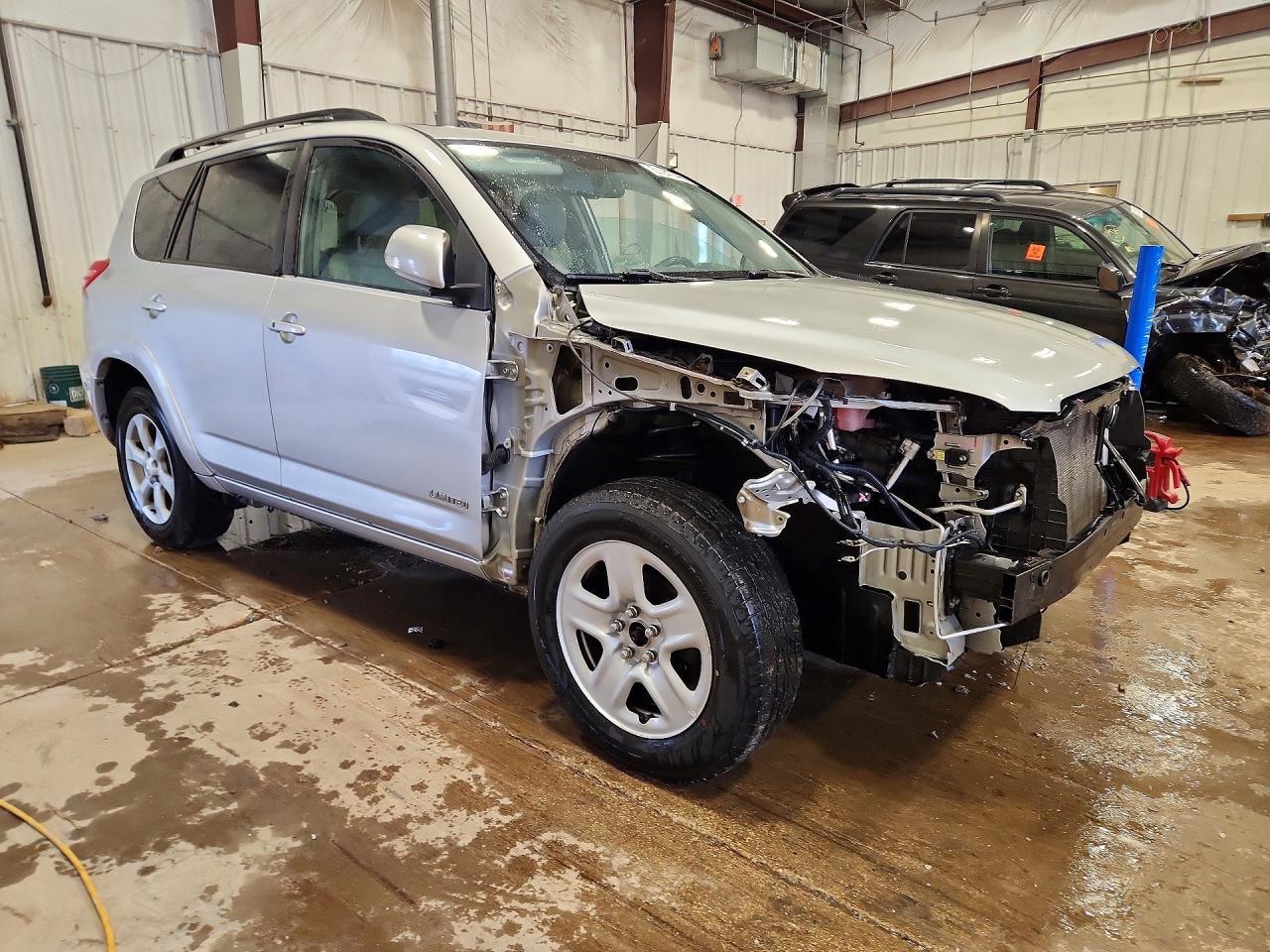 2012 Toyota Rav4 Limited - Image 4