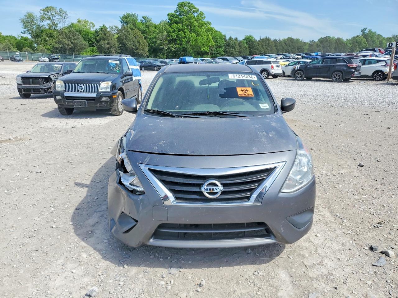 2018 Nissan Versa S Plus - Image 5