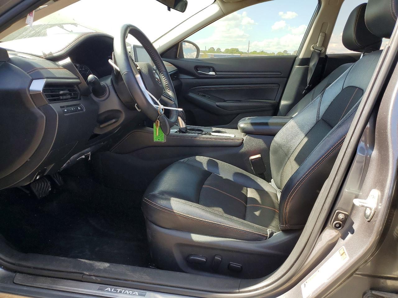 2019 Nissan Altima Sr - Image 7