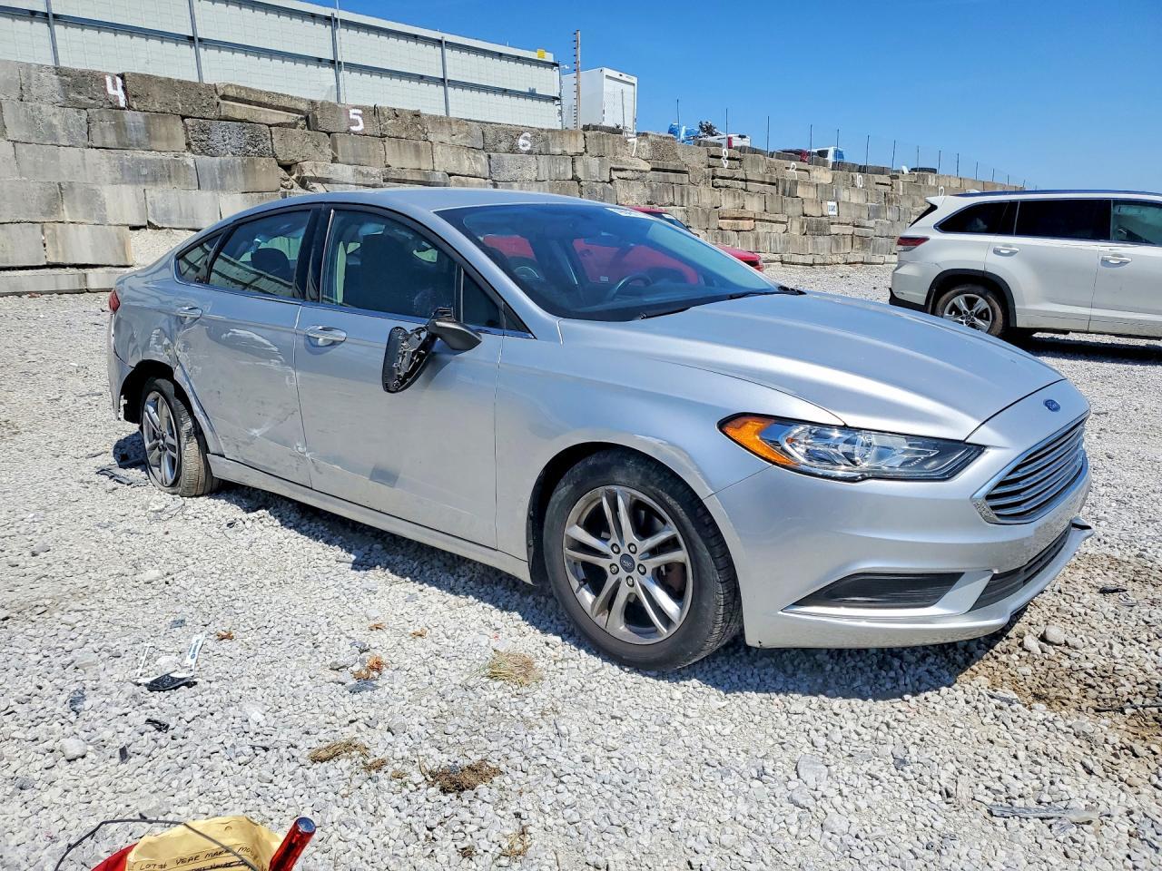 2018 Ford Fusion Se - Фото 4