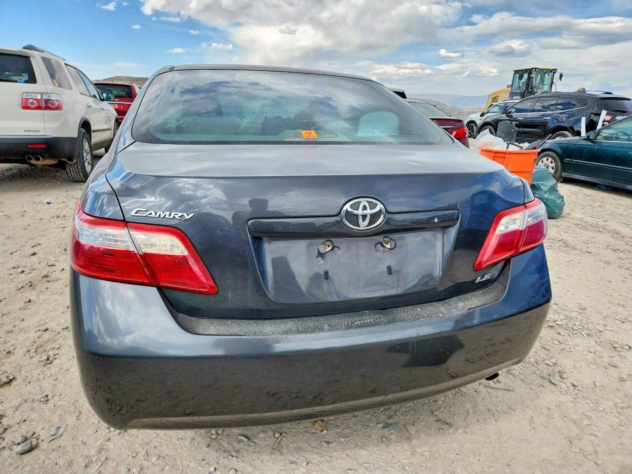 2009 Toyota Camry Le - Фото 6