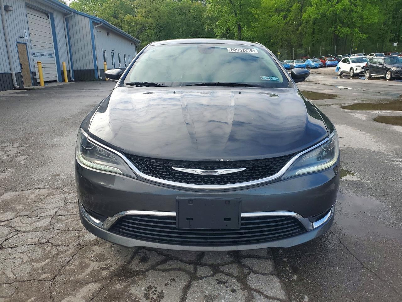 2015 Chrysler 200 Limited - Фото 5