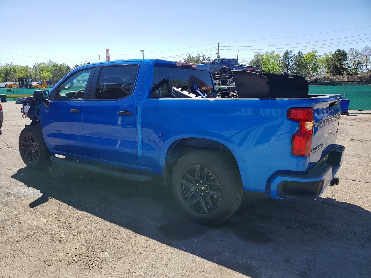 2025 Chevrolet Silverado C1500 Custom - Фото 2