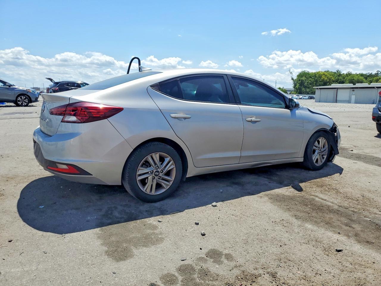 2020 Hyundai Elantra Value Edition - Image 3