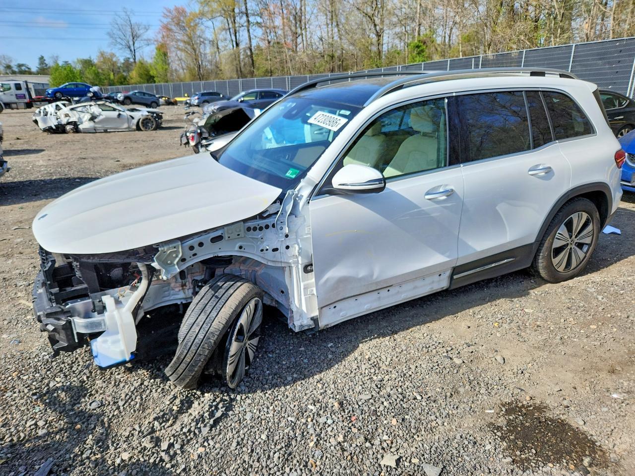 2023 Mercedes-Benz Eqb 300 4Matic