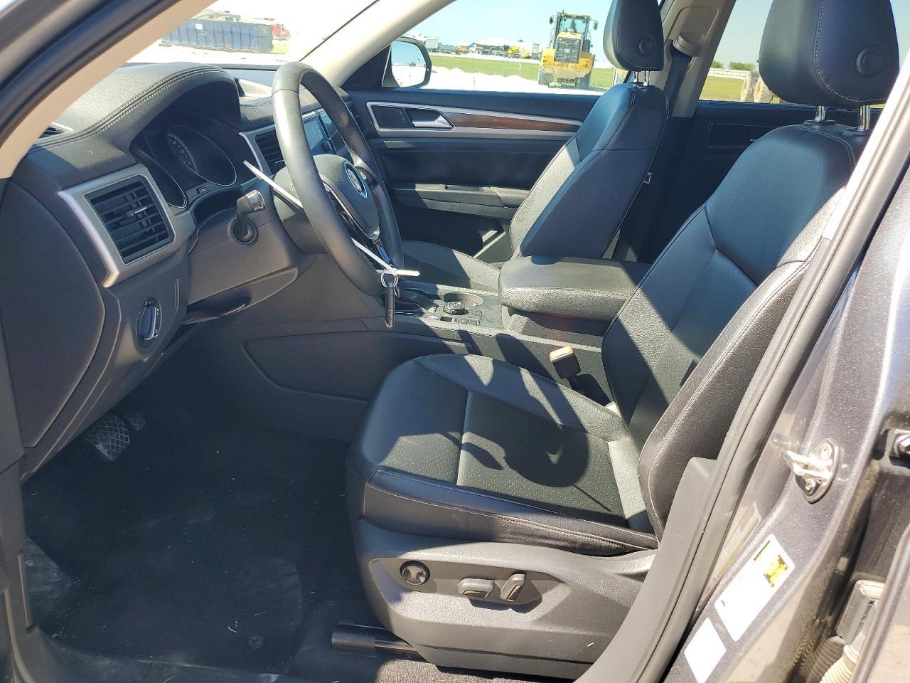 2019 Volkswagen Atlas Se - Image 7
