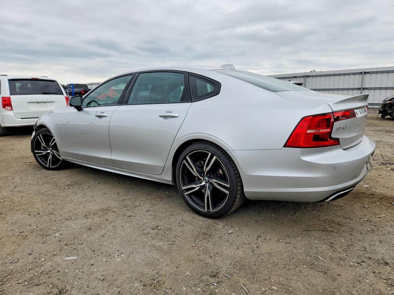 2020 Volvo S90 T6 Ocean Race - Фото 2