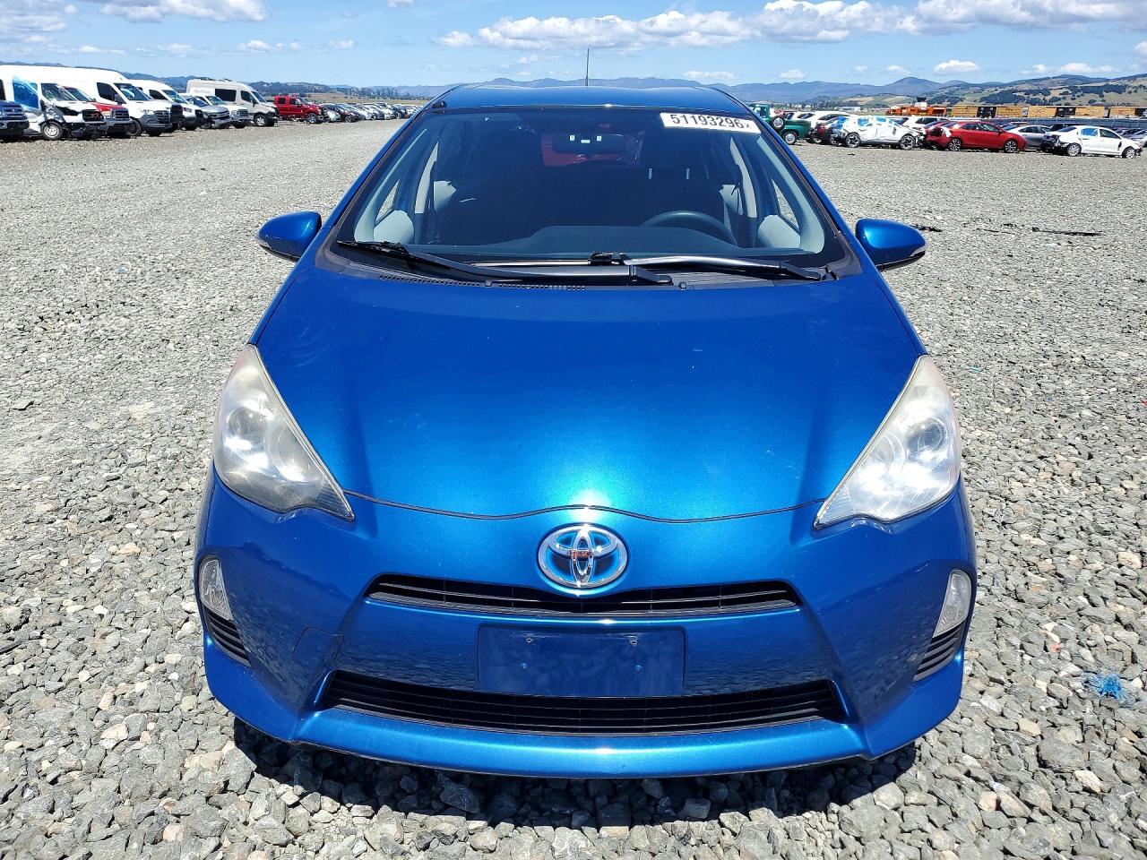 2013 Toyota Prius C Two - Фото 5