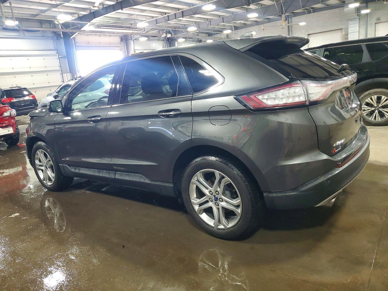 2017 Ford Edge Titanium - Image 2