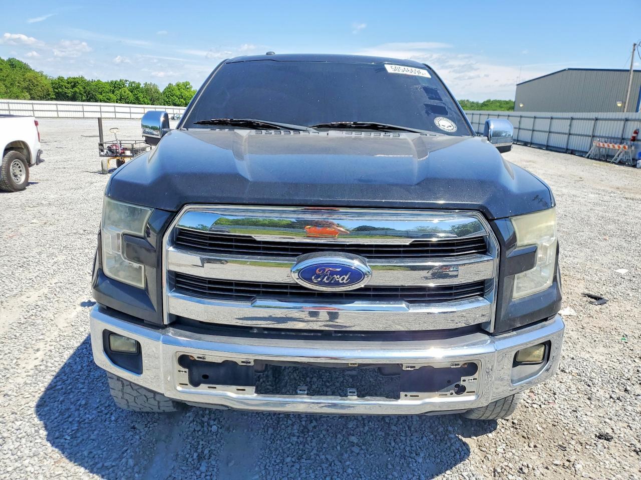 2015 Ford F150 Supercrew - Image 5