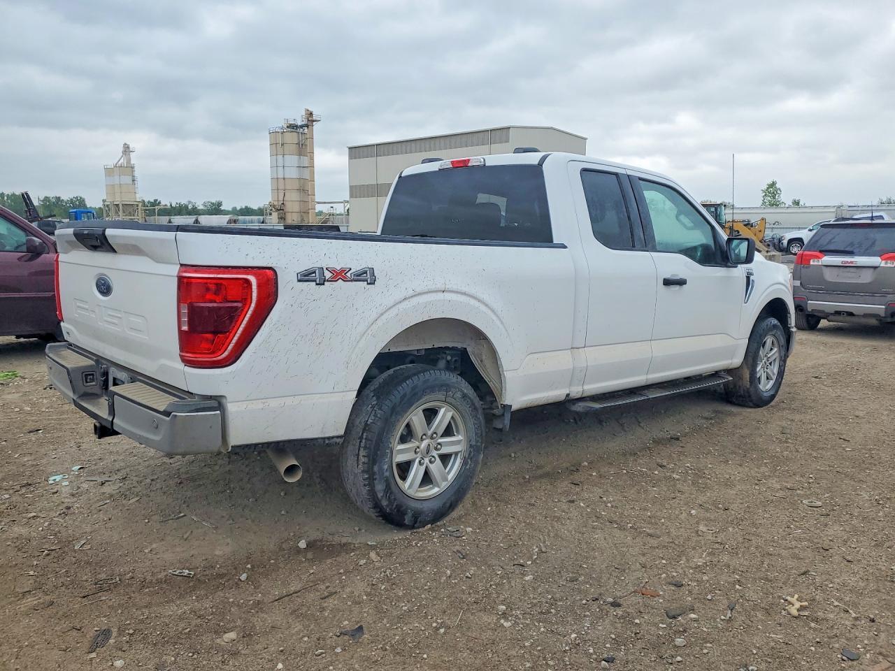 2022 Ford F150 Super Cab - Image 3