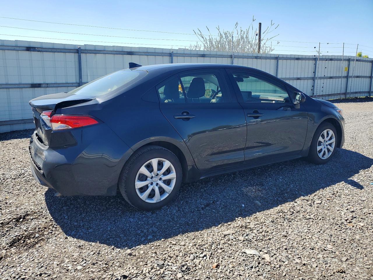 2022 Toyota Corolla Le - Фото 3