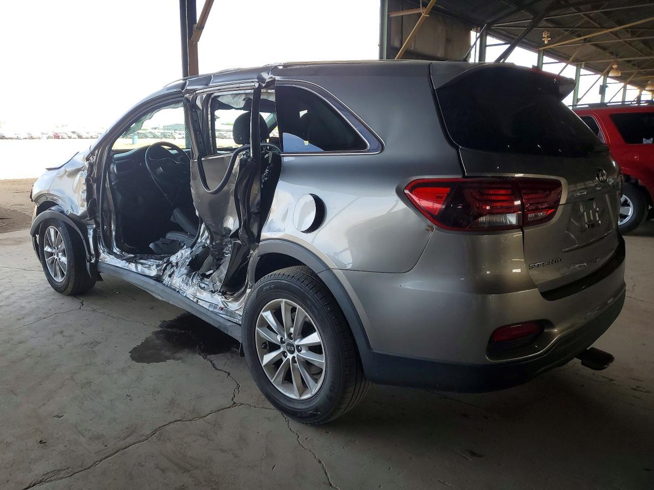 2019 Kia Sorento Lx V6 - Image 2