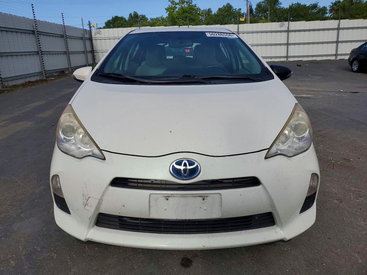 2014 Toyota Prius C One - Фото 5