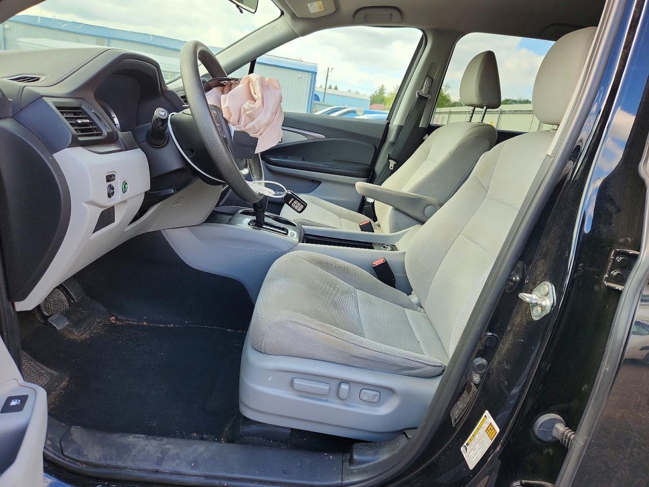 2017 Honda Pilot Ex - Image 7