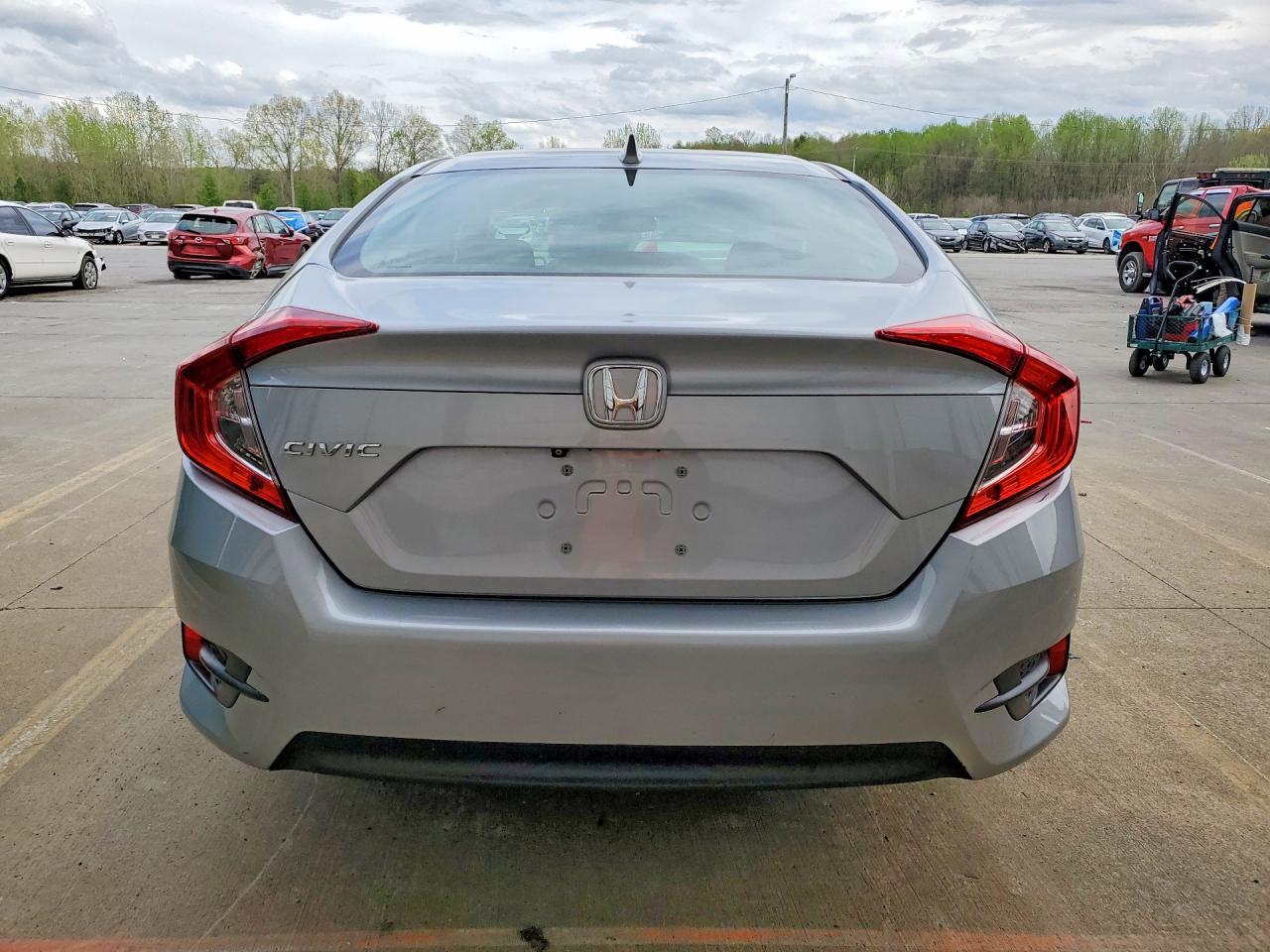 2017 Honda Civic Ex - Image 6