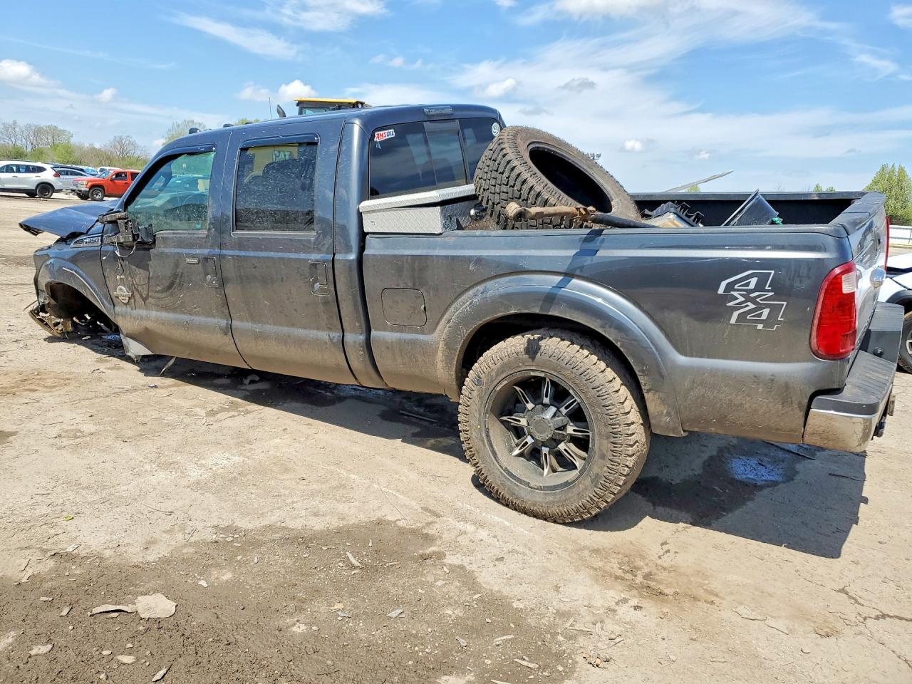 2016 Ford F350 Super Duty - Image 2