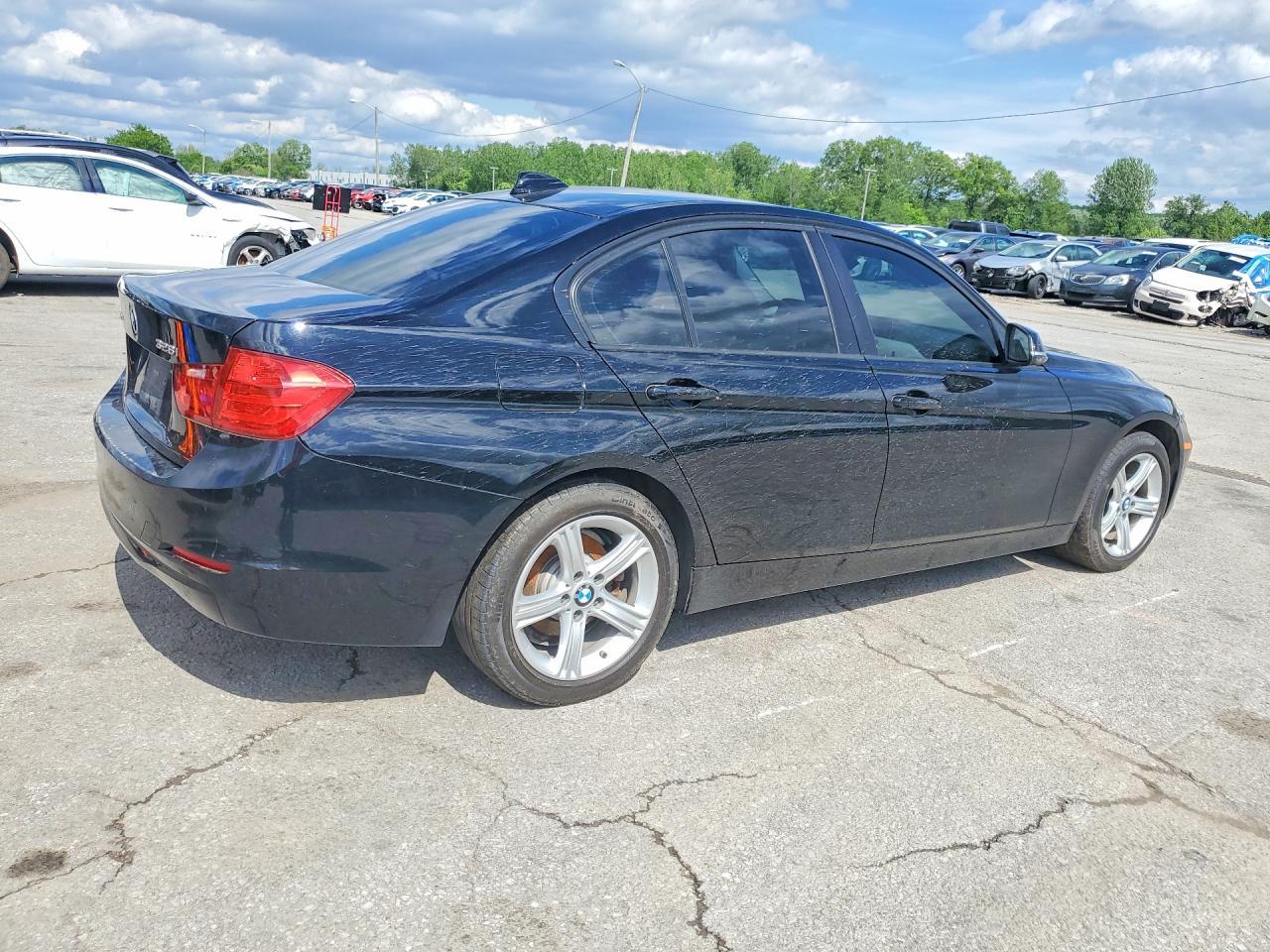 2013 BMW 328 Xi - Фото 3