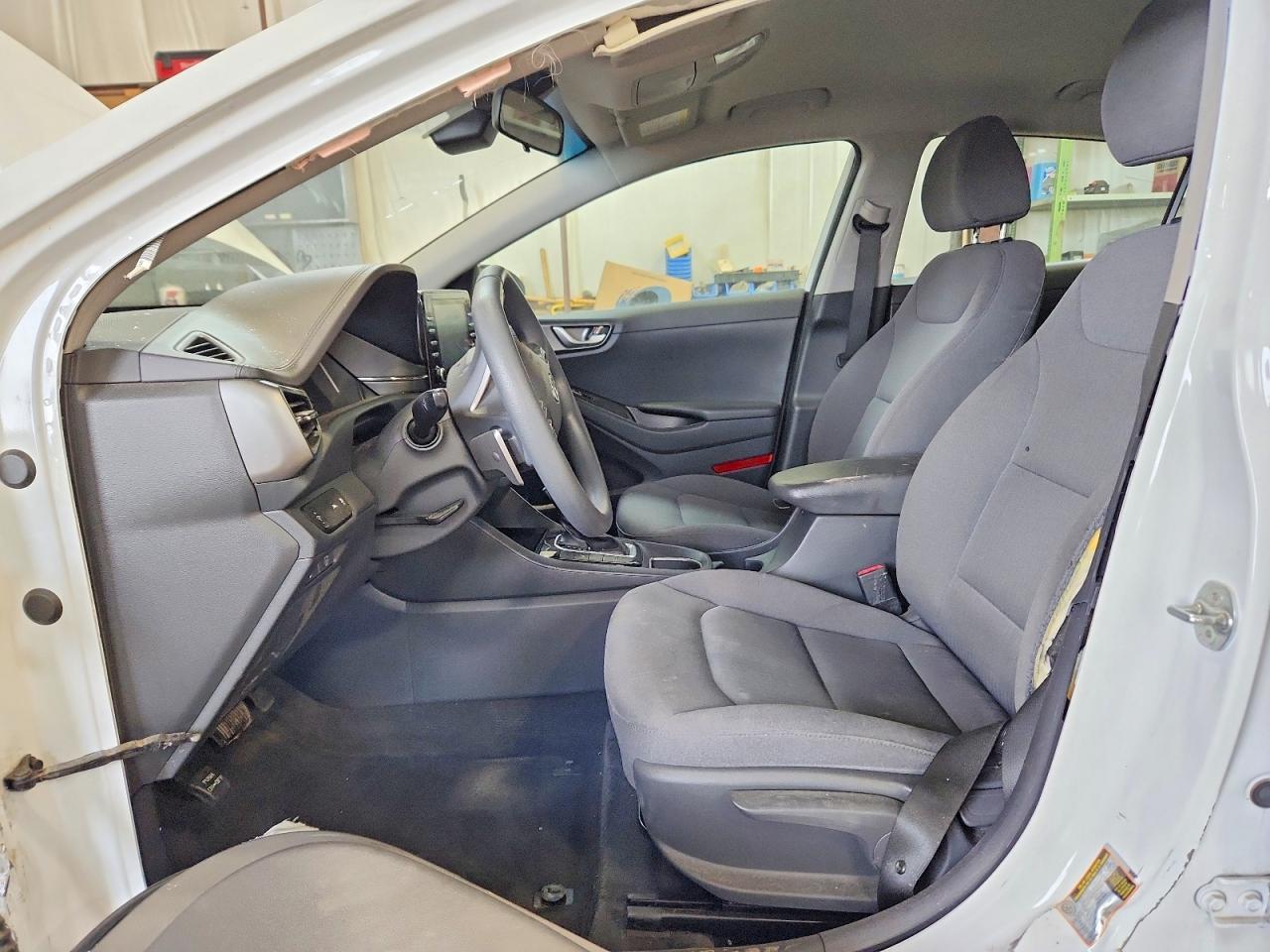 2020 Hyundai Ioniq Hybrid Se - Фото 7