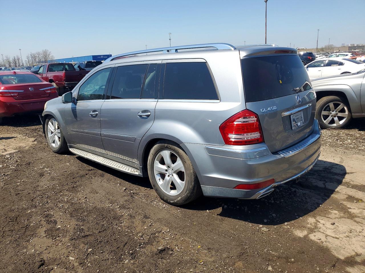2012 Mercedes-Benz Gl 450 4Matic - Image 2