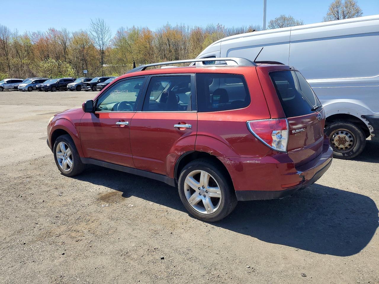 2009 Subaru Forester 2.5X Limited - Фото 2