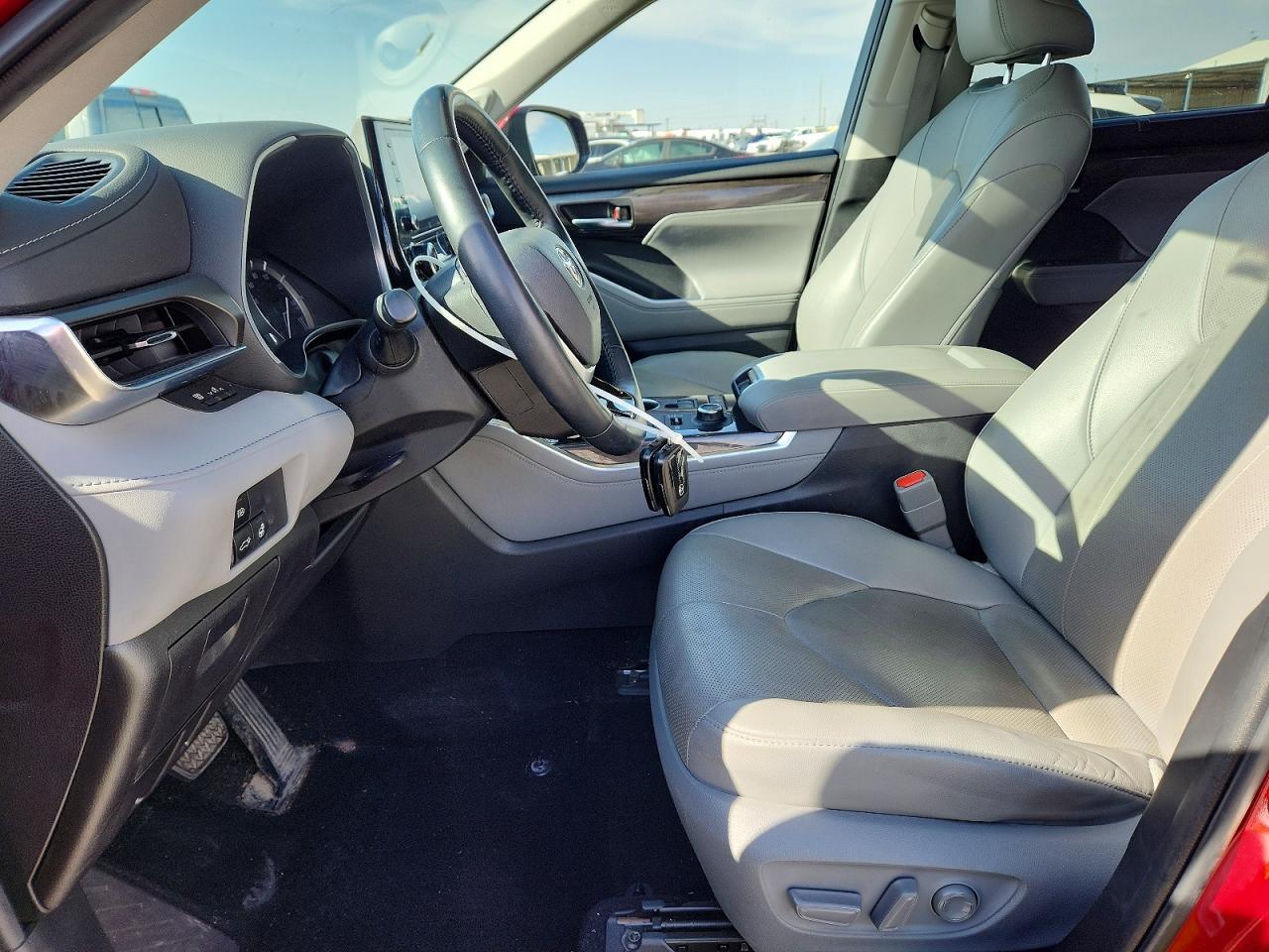 2022 Toyota Highlander Limited - Фото 7