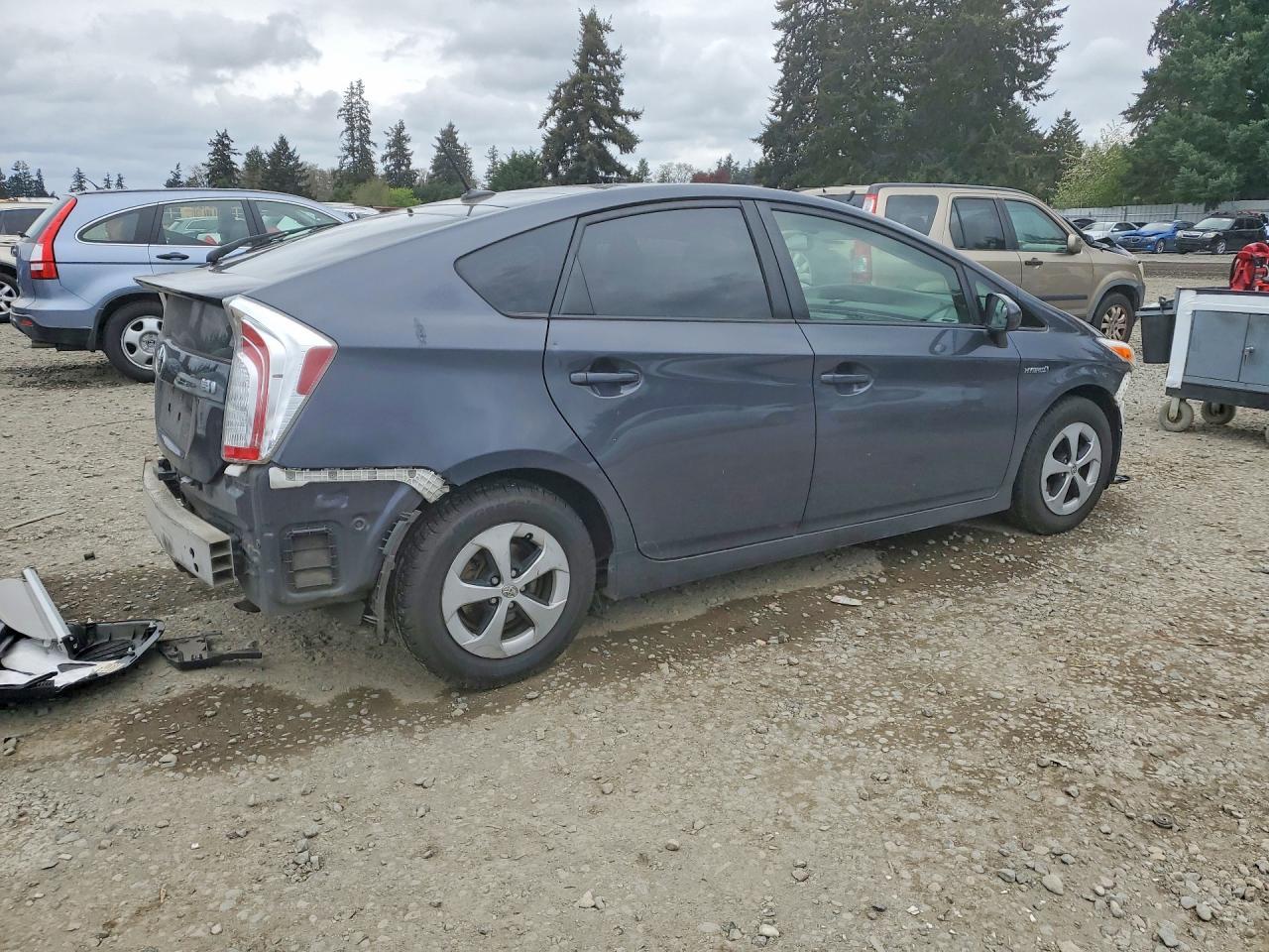 2014 Toyota Prius Four - Фото 3