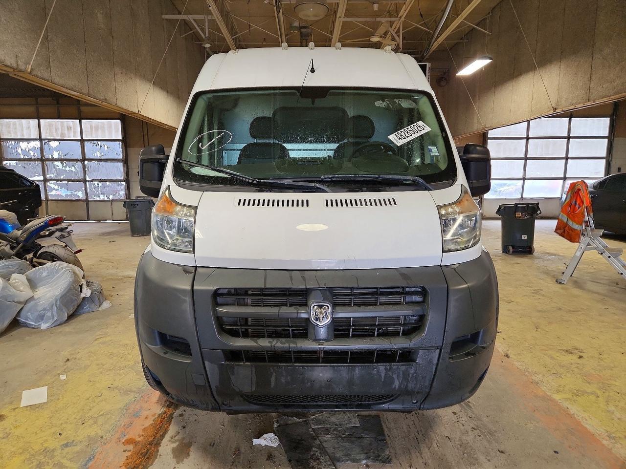 2017 Ram Promaster 2500 Delivery Van - Фото 5