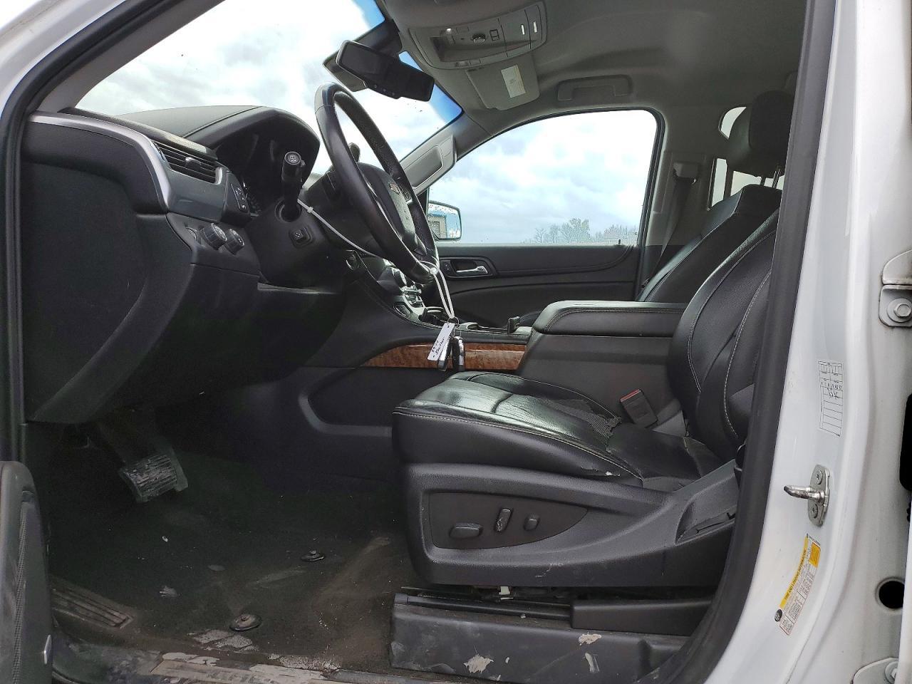2018 Chevrolet Suburban K1500 Premier - Image 7