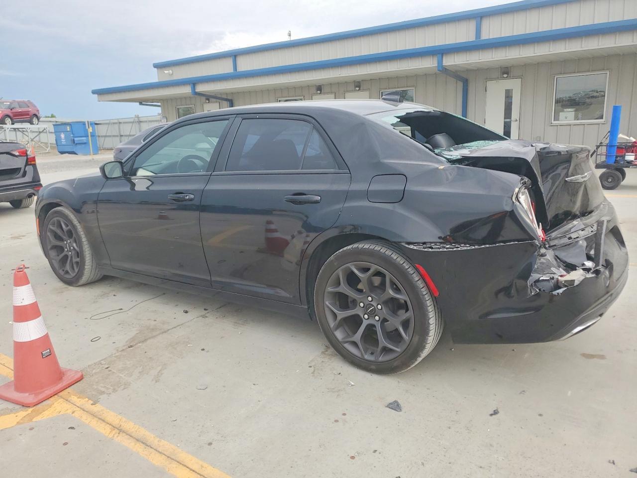 2017 Chrysler 300 S - Image 2