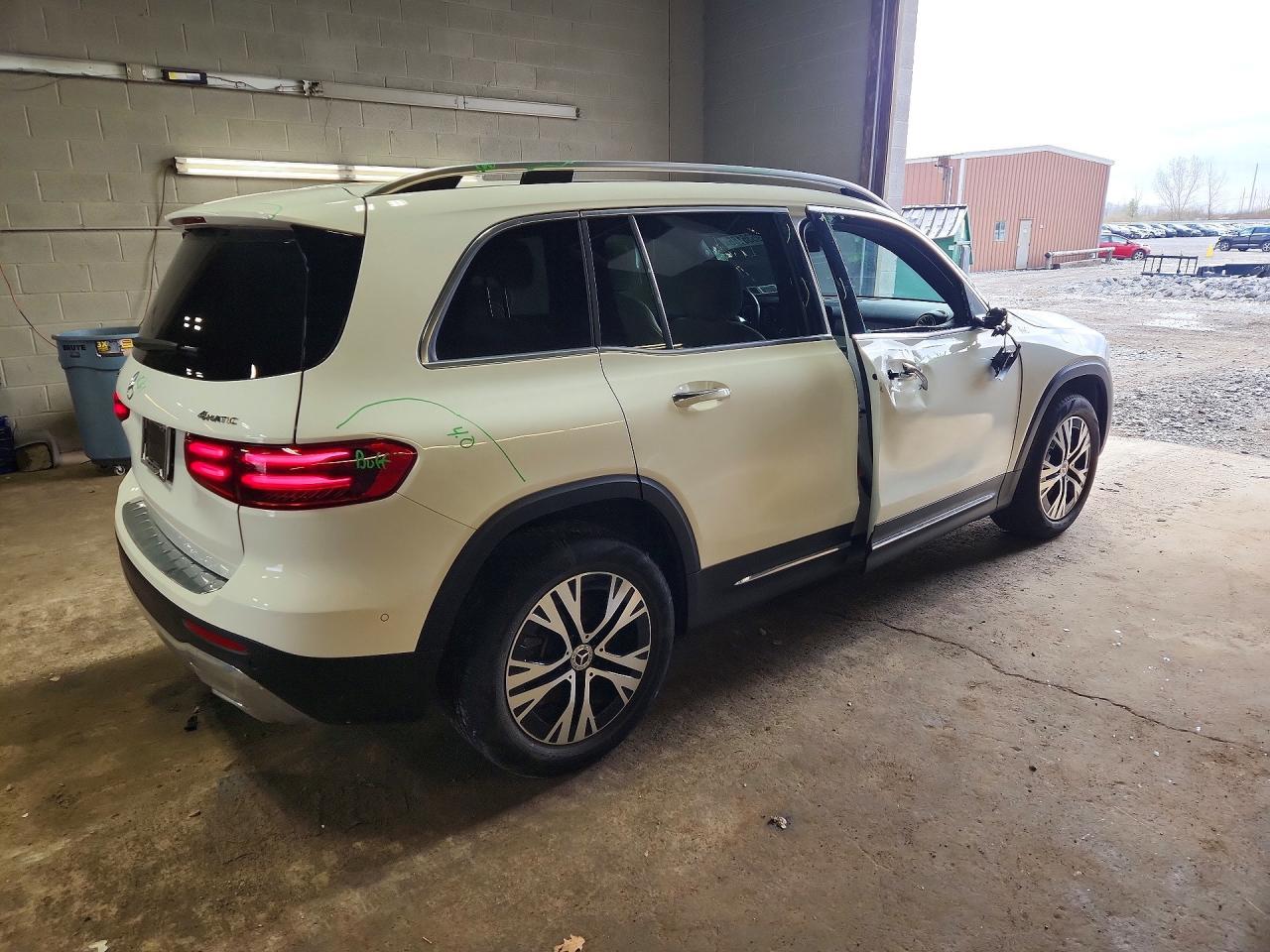2024 Mercedes-Benz Glb 250 4Matic - Фото 3