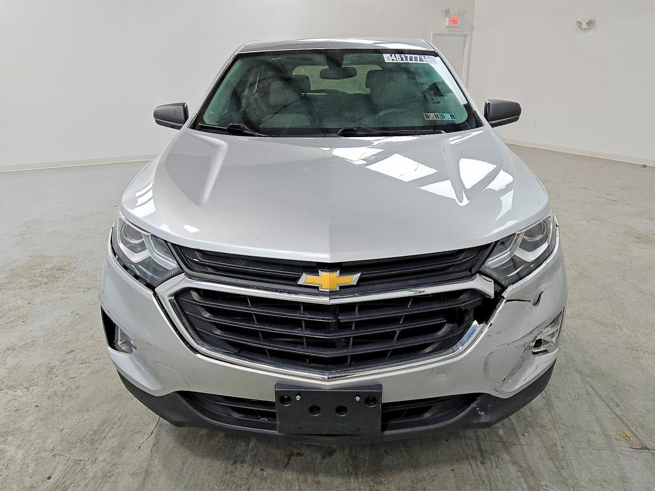 2019 Chevrolet Equinox Ls - Image 5