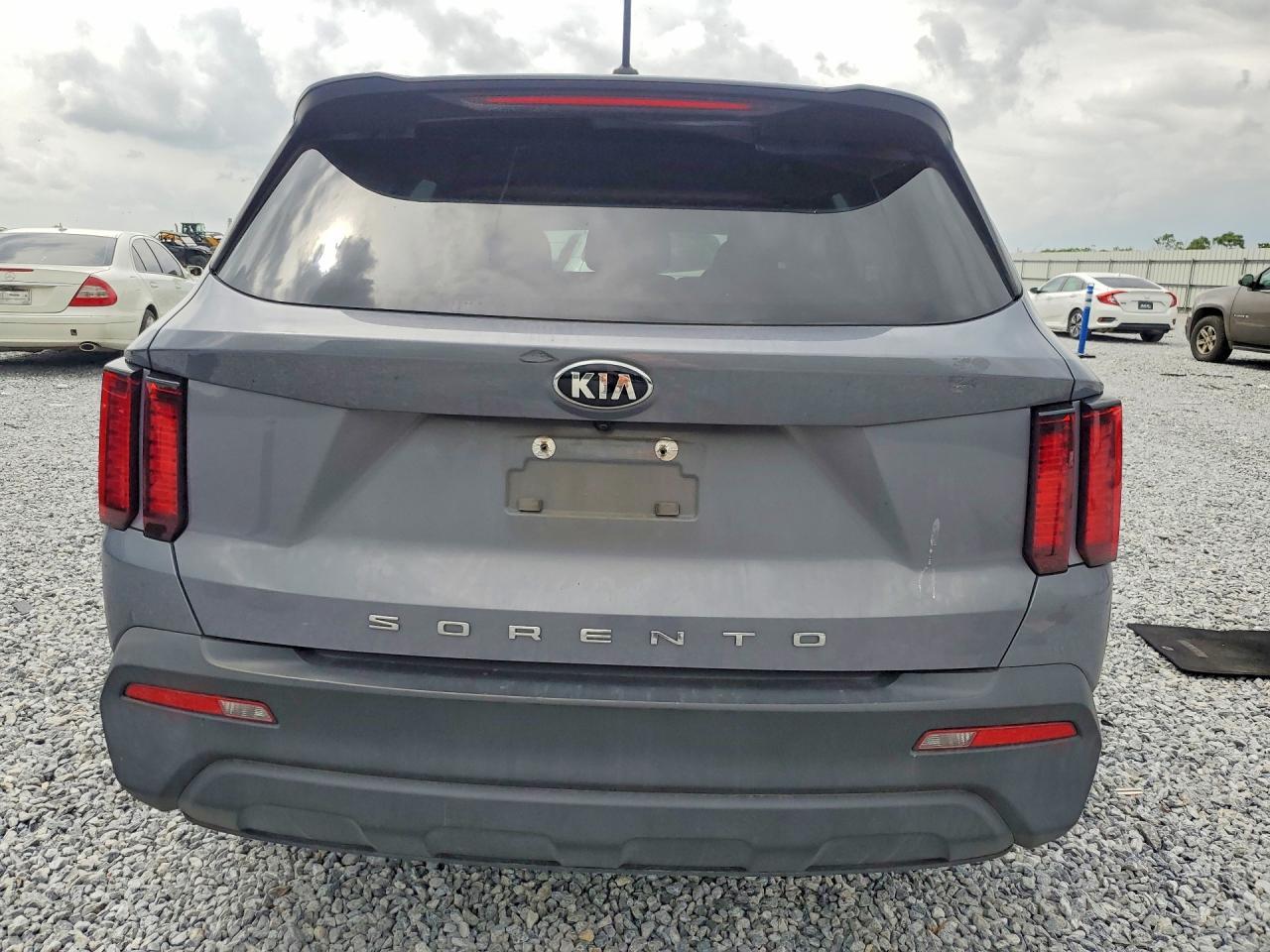 2021 Kia Sorento Lx - Фото 6